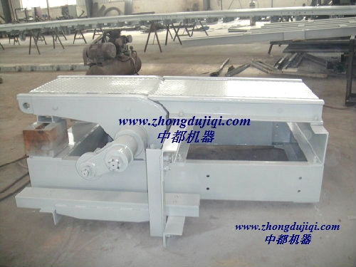 滑車(chē)斜面頂推式搖臺(tái)（YC型）